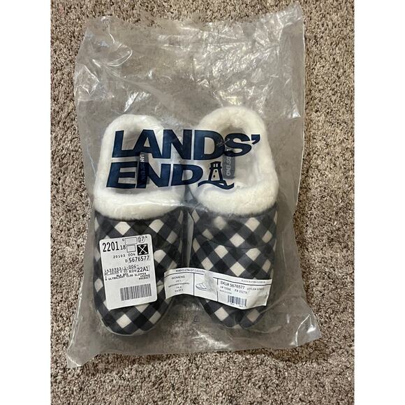 Lands’ End Clog Slippers Black Buffalo Check Faux Fur Ultralight Size 7 NEW - Picture 7 of 7